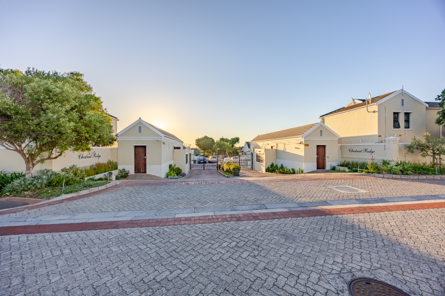 4 Bedroom Property for Sale in Royal Ascot Western Cape